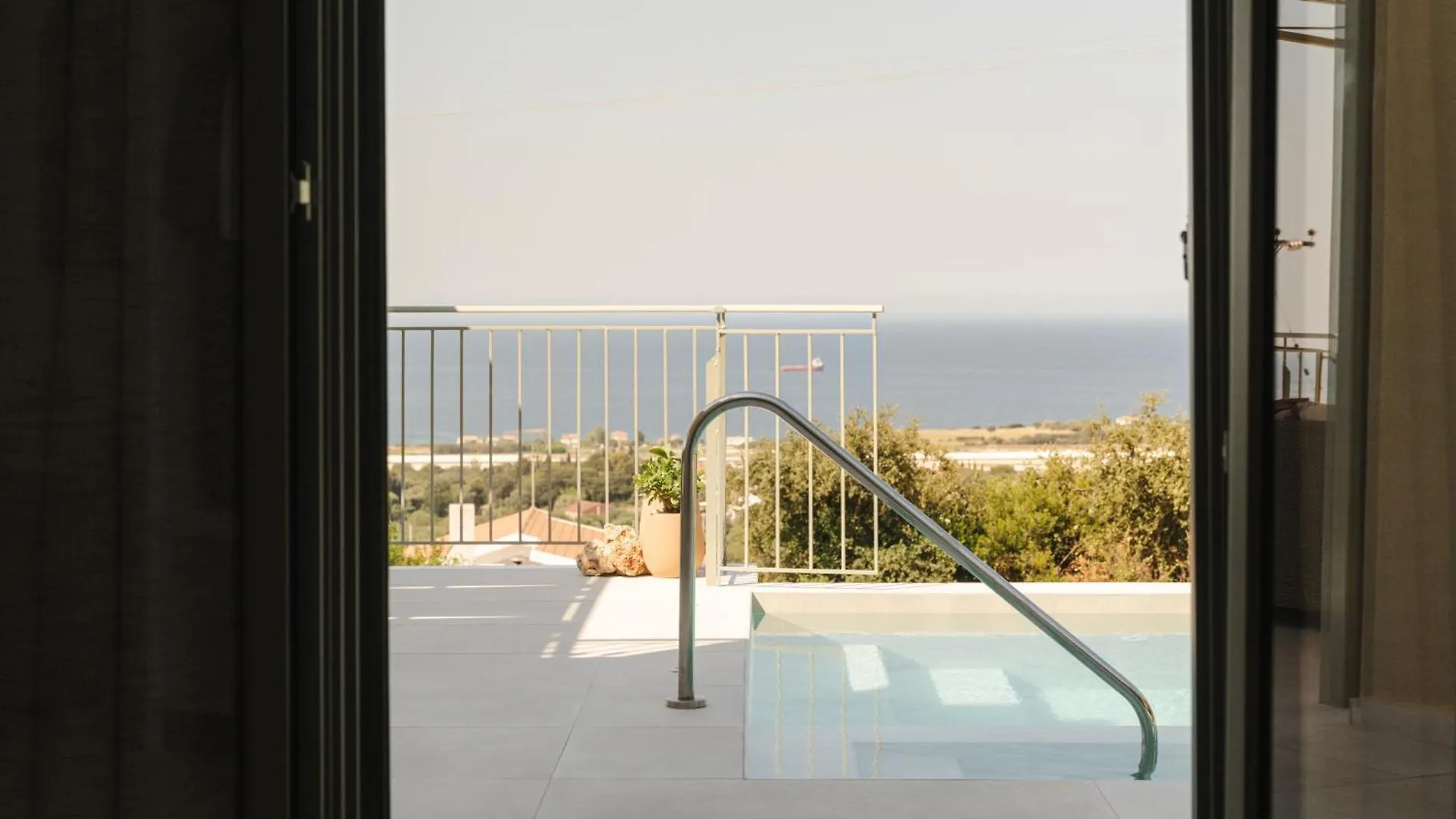Luxury Villa Artemis Pool, Jacuzzi, Peace & Perfect Sunsets In Kefalonia 스보로나타